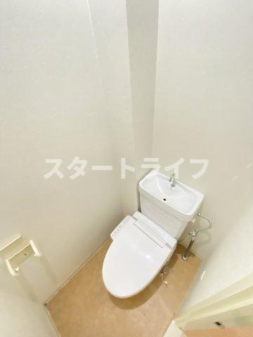 大阪市東淀川区下新庄４丁目の賃貸マンションのトイレ
