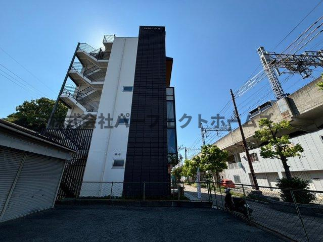 ハウスゲートビルの外観|外観は落ち着いています