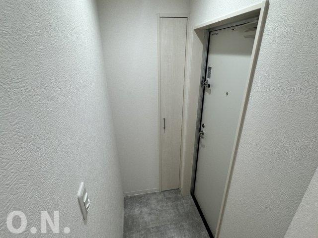 クレアール西今川の玄関