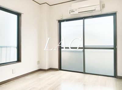 【居間・リビング】 | エスポアール大和 | 洋室のお部屋です。