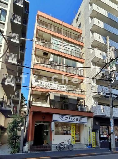 バッカス大塚の外観