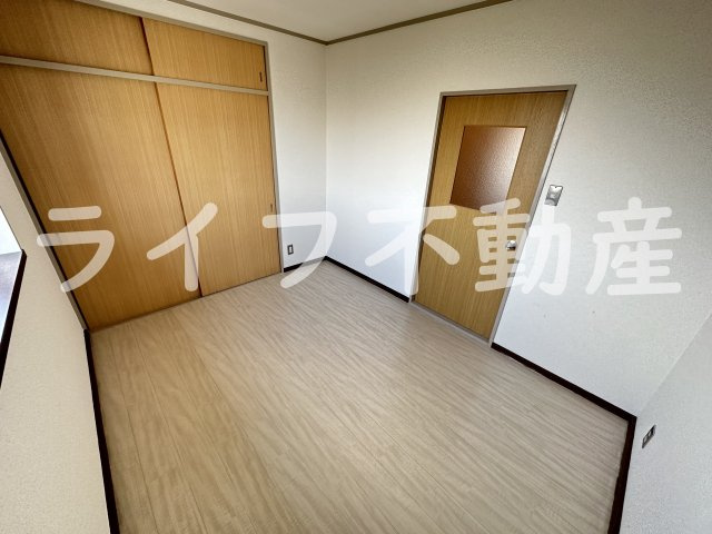 サングリーン布施の居間・リビング