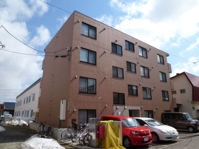 グランイースト八軒