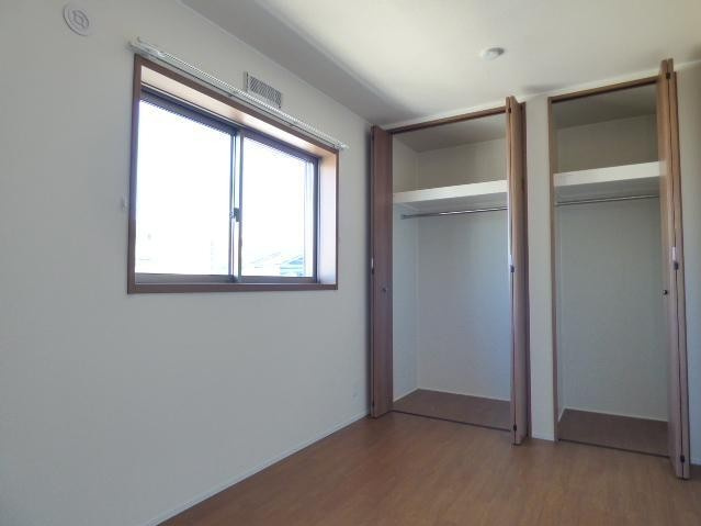 エルカーサ荏田の収納