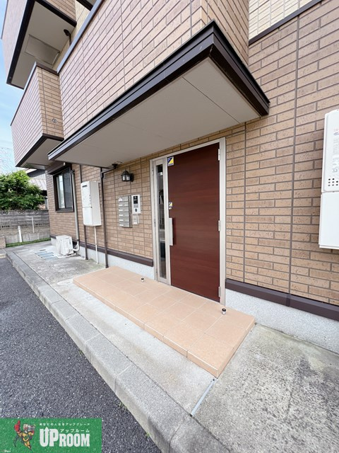 プリムローズ Aのエントランス