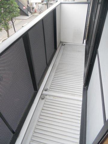 エクシード湘南Cのバルコニー