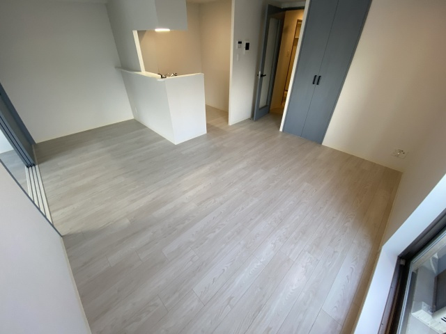 西宮市芦原町の賃貸マンションの居間・リビング