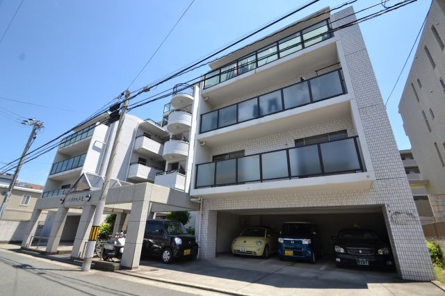 神戸市東灘区深江北町１丁目の賃貸マンションの外観