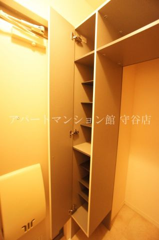 フルールBの収納