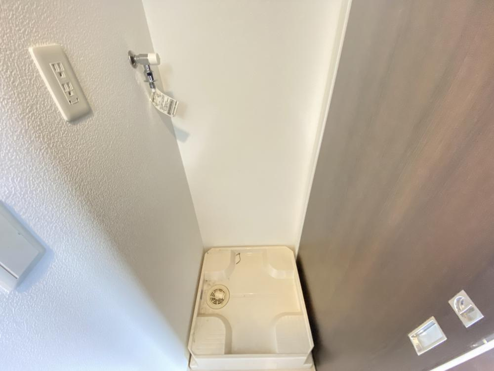 西宮市段上町２丁目の賃貸マンションの洗面所