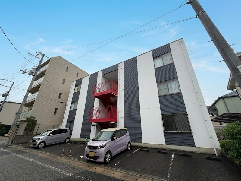 西宮市田代町の賃貸マンションの外観