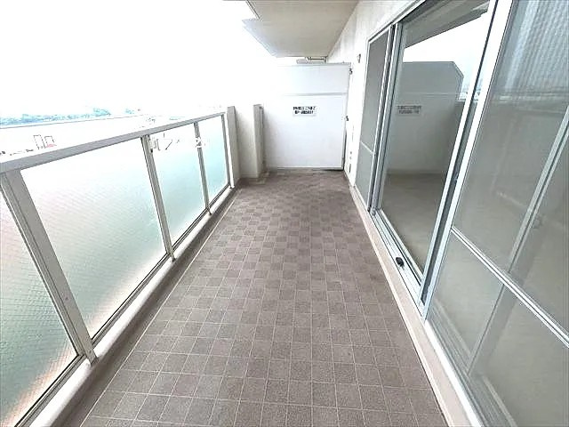神戸市東灘区青木２丁目の賃貸マンションのバルコニー
