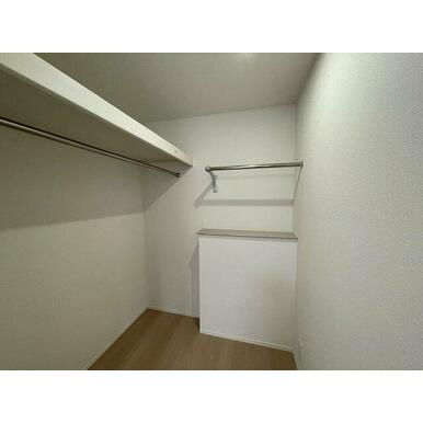 芦屋市大原町のアパートの収納