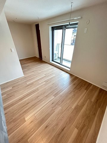 西宮市南昭和町の賃貸マンションの居間・リビング
