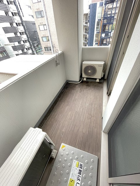 西宮市戸田町の賃貸マンションのバルコニー