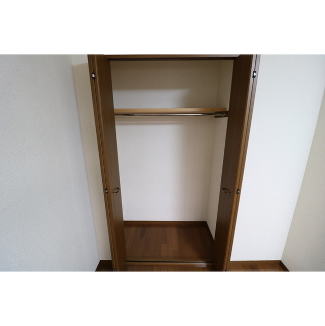 芦屋市松ノ内町の賃貸マンションの収納