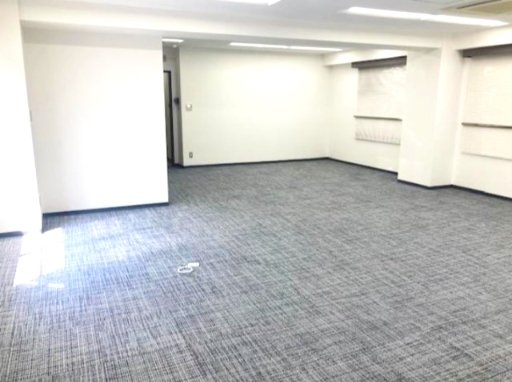 心斎橋コラムナーの内装
