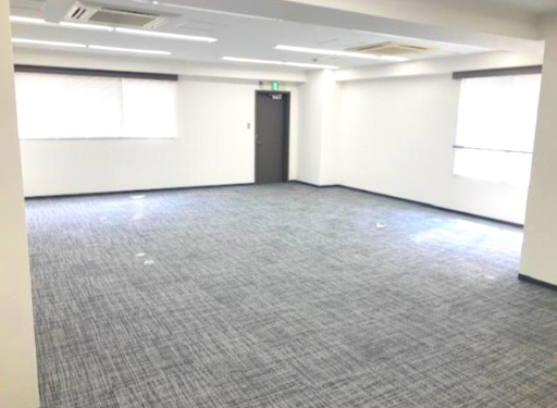 心斎橋コラムナーの内装