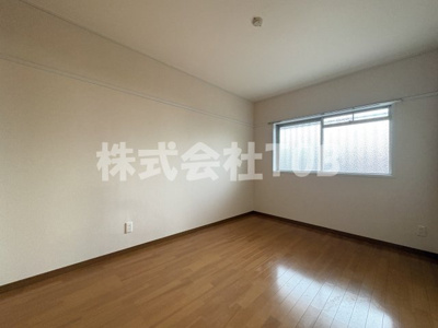 【洋室】 | 実穂マンション-定期借家5年- | 洋室6帖