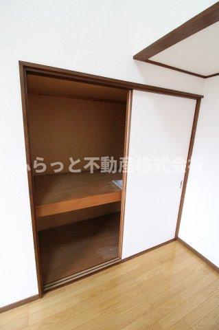 コーワパレス神立の収納|小物を収納するのに便利です