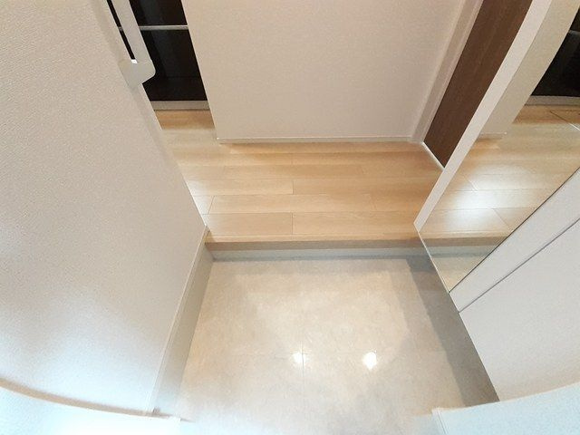 エーベル石山Ⅱの玄関