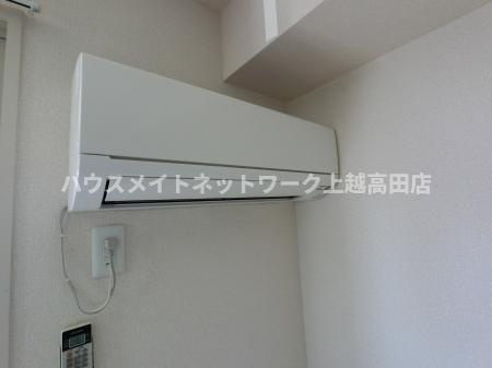 インサイドモートの設備|エアコン（参考同型室内写真101号室）