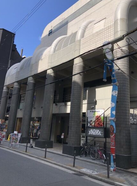 大阪市中央区西心斎橋２丁目の店舗一部の外観