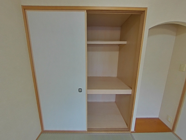 サントノーレ岡山東の収納