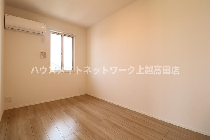 サンリジェール春日新田の内装|洋室5.0帖