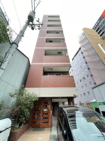 難波千日前OEMマンションの外観