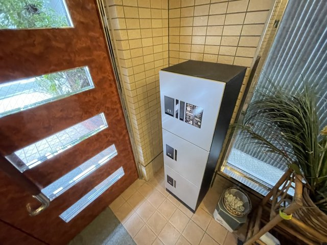難波千日前OEMマンションのエントランス
