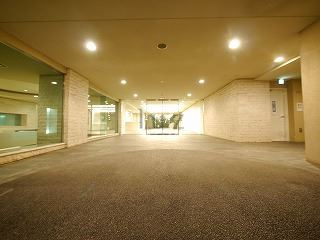 アトラスシアンズ東戸塚のエントランス