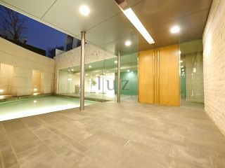 アトラスシアンズ東戸塚のエントランス