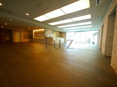 アトラスシアンズ東戸塚のエントランス