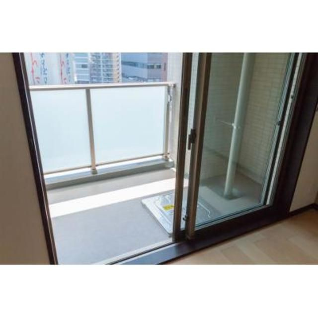 グランパレス東京八重洲アベニューのバルコニー