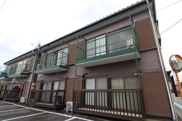 イースタンハイツの外観
