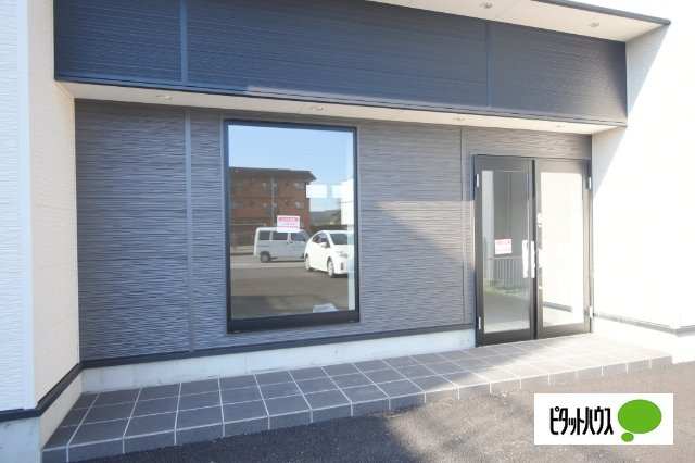 上大類町貸店舗・事務所の内装
