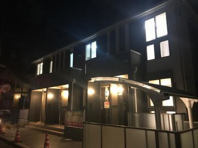 【外観】 | エルスール | 外観写真（夜）