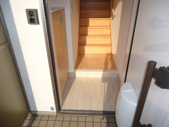 神戸市北区有野町有野のアパートの玄関|玄関