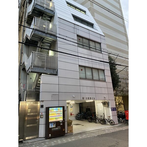 第18松屋ビルの外観