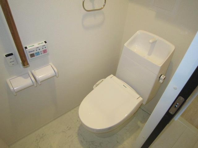 キアーズⅢのトイレ|シャワー付トイレ