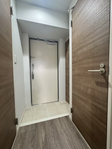 アルファコート曳舟の玄関|同タイプ別住戸写真となります。現況と異なる場合がございます。
