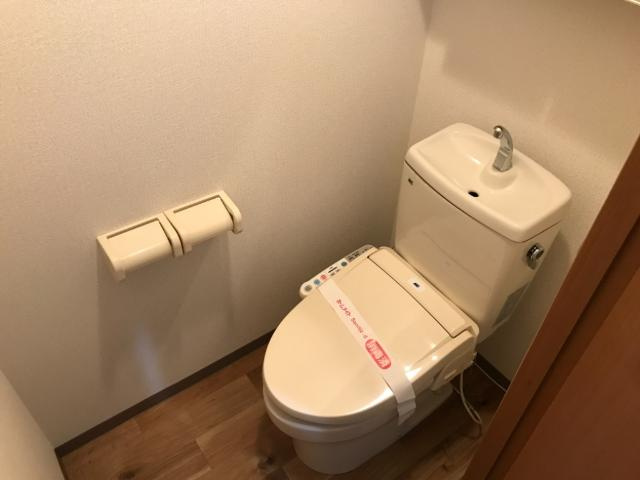 アーバンコートほなみのトイレ|トイレ