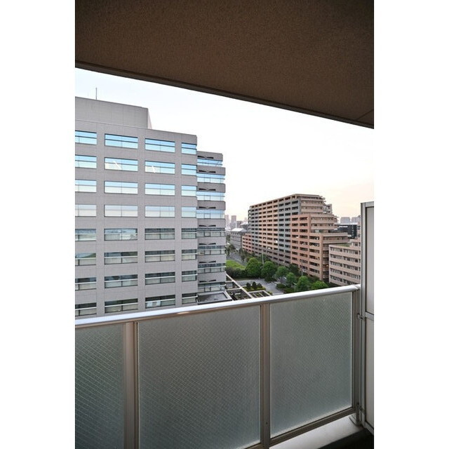 SQUARE潮見の内装