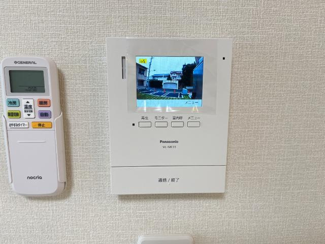 バリスタの内装|カメラ付インターホン
