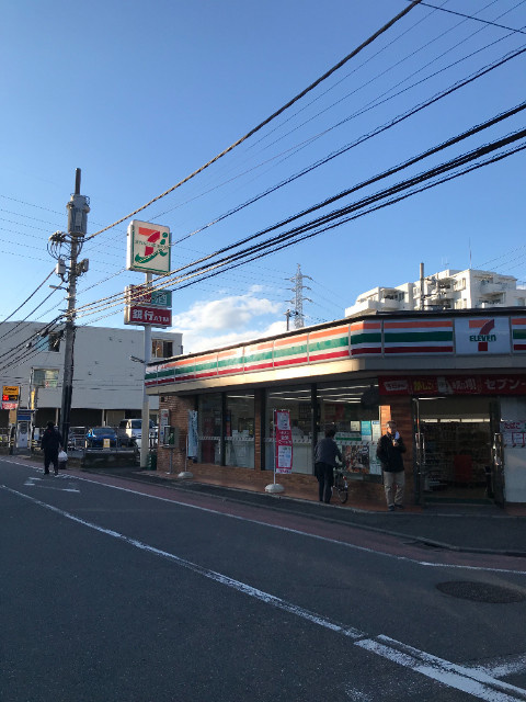 ほたるの館Ⅱの周辺|セブンイレブン綾瀬店 157m