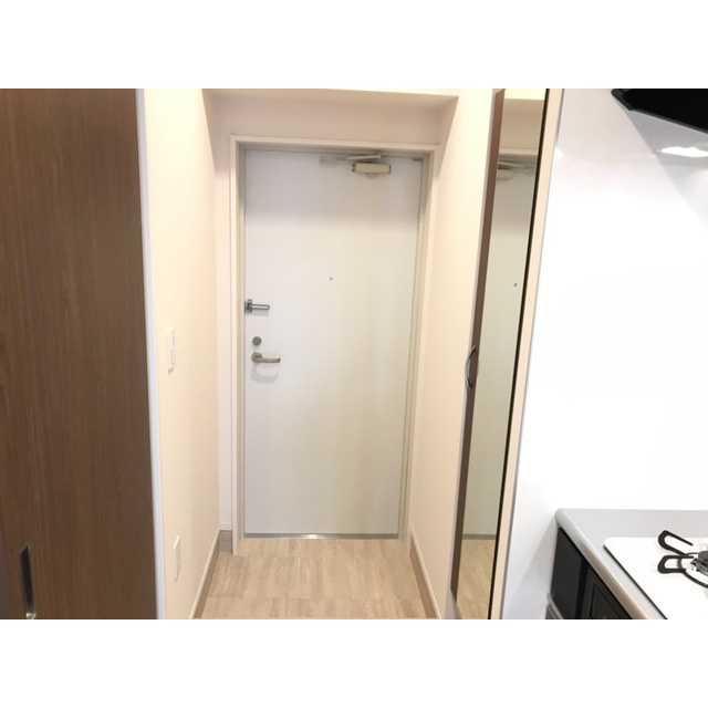 岐阜市則武西１丁目のアパートの玄関