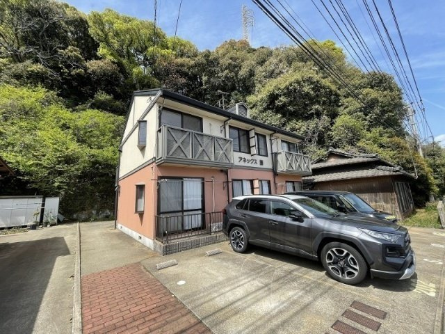 佐世保市小島町のアパートの外観