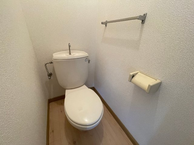佐世保市小島町のアパートのトイレ