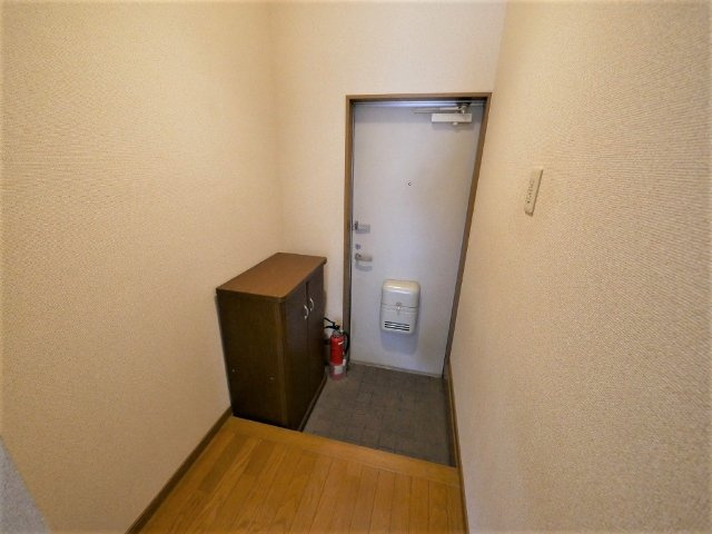 トライコーポの玄関